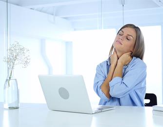 الصلة بين قلة النوم والسمنة وضغط الدم المرتفع